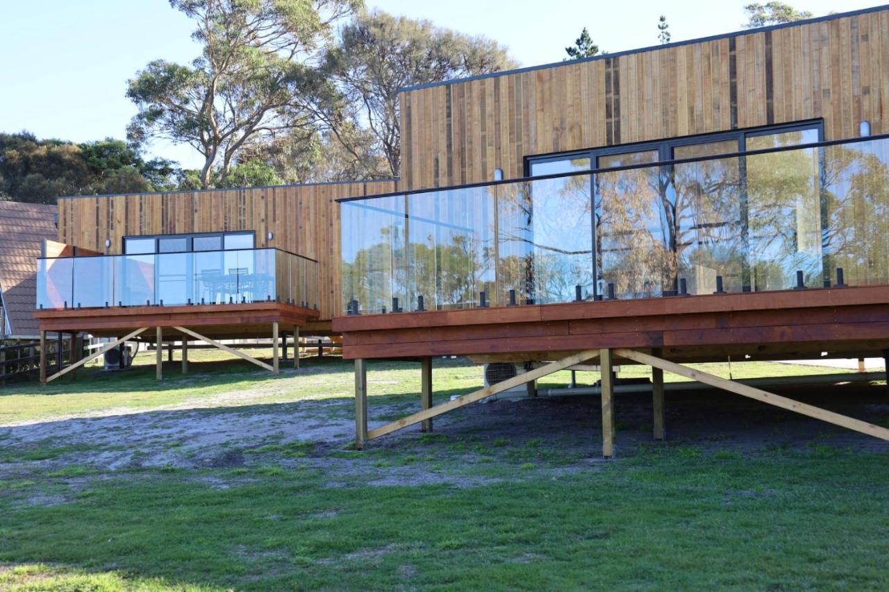 Bicheno By The Bay Hotel Exterior photo