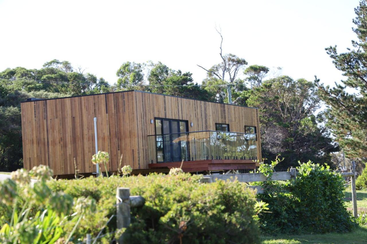 Bicheno By The Bay Hotel Exterior photo